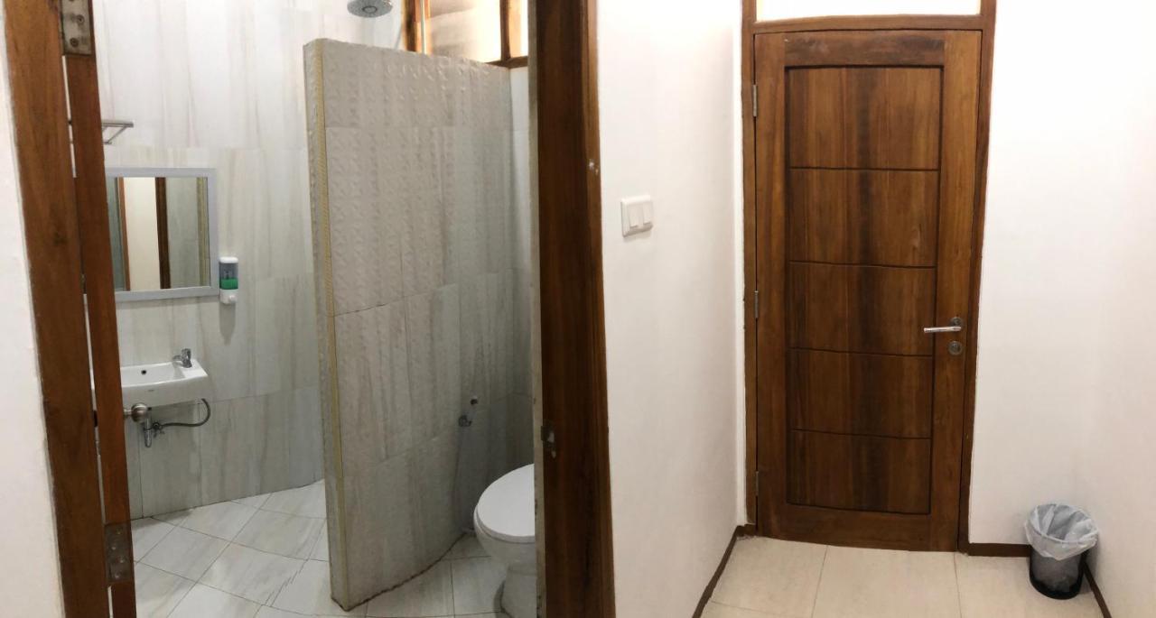Aurora Hotel Siliwangi Сиребон Екстериор снимка